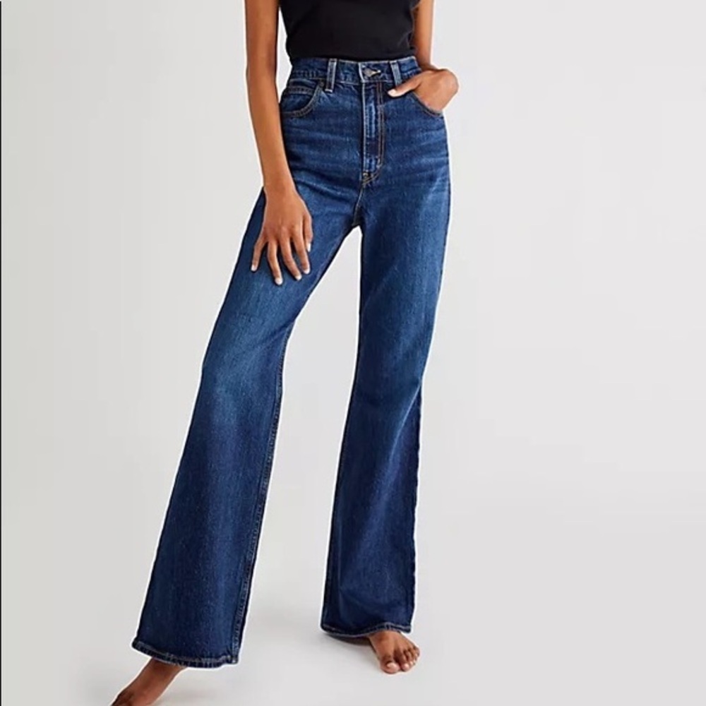 Free People Levi’s 70s High Rise Flare Indigo Jeans